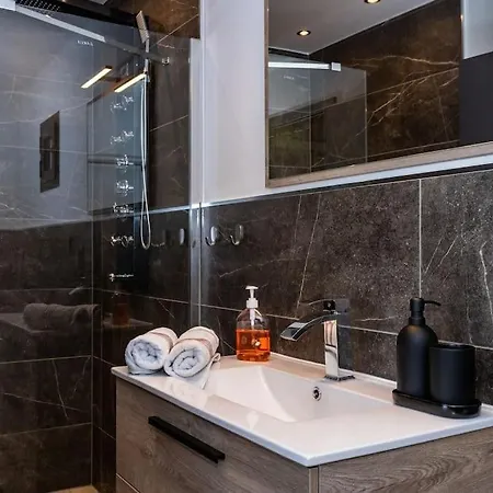 Great View - Luxury With Sea View